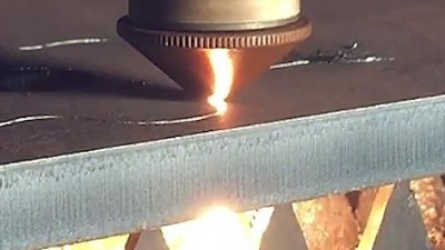 大型激光切割企業(yè)合作測(cè)試執(zhí)信環(huán)保激光切割煙霧過(guò)濾器！