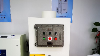 工業(yè)脈沖集塵器-打磨集塵器-執(zhí)信環(huán)保科技廠家直銷！