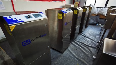 打磨拋光集塵器價格和粉塵凈化器價錢,價格差多少,執信環保來解答！