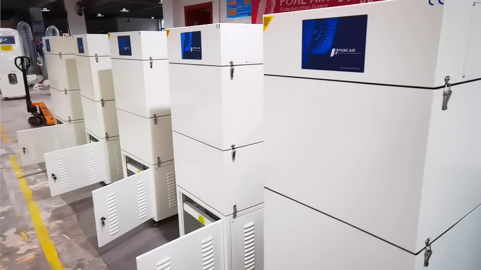 激光切割煙塵凈化器,執信環保激光切割凈化設備廠家。